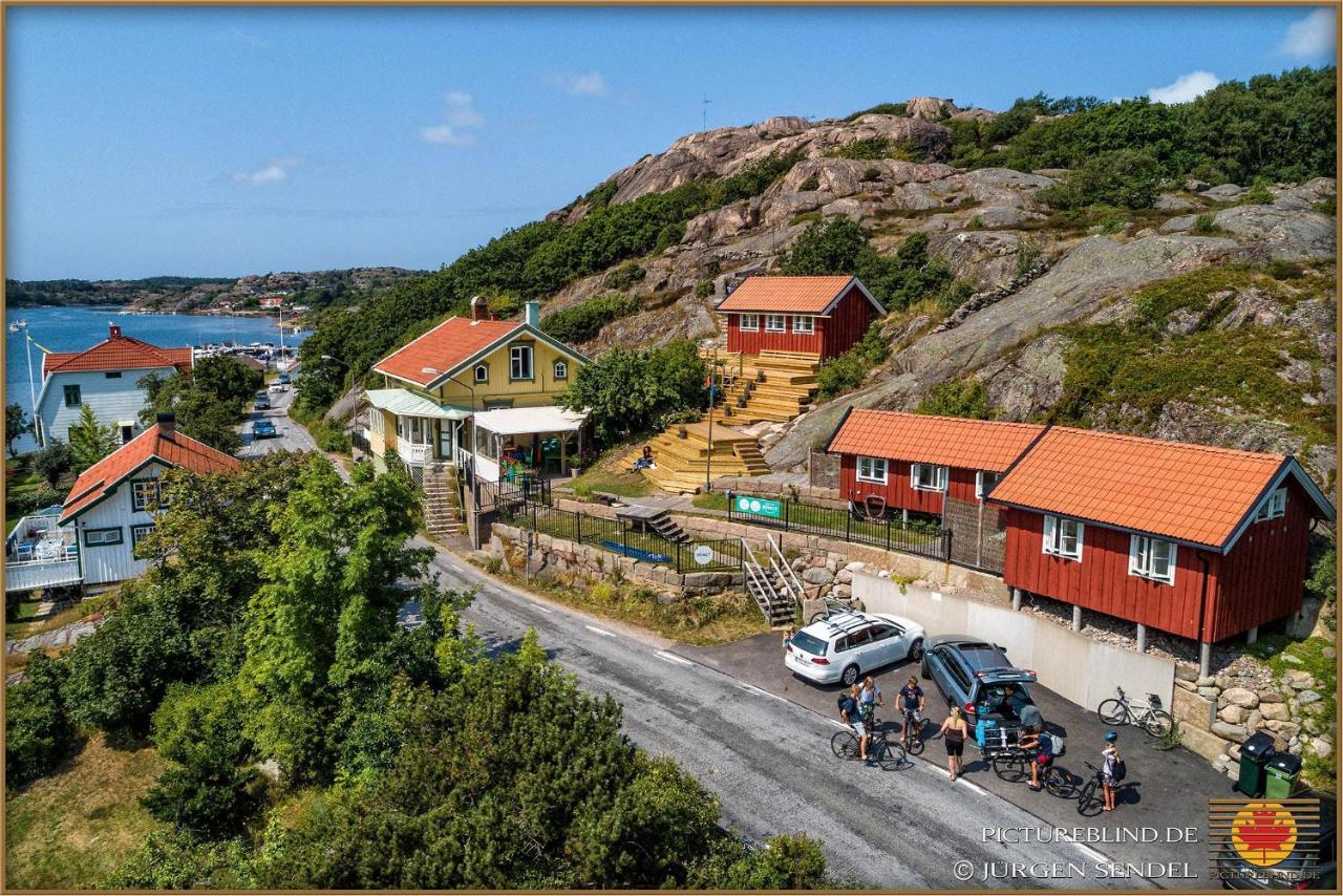 Hem Till Bengt Hotel Kungshamn Bagian luar foto